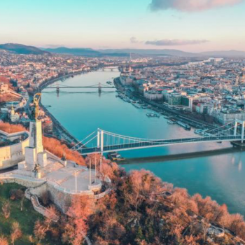 China-Hungary, by air